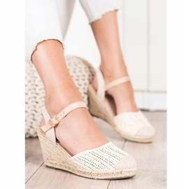 Sweet Shoes Espadrillas traforate sulla zeppa beige 1