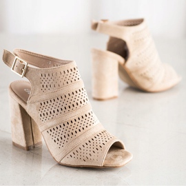 Renda Sandali traforati su un palo beige 1