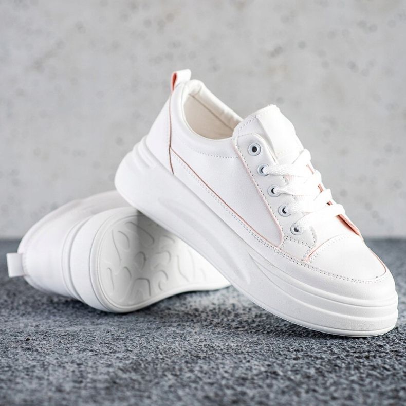 SHELOVET Sneakers alla moda sulla piattaforma bianco 1