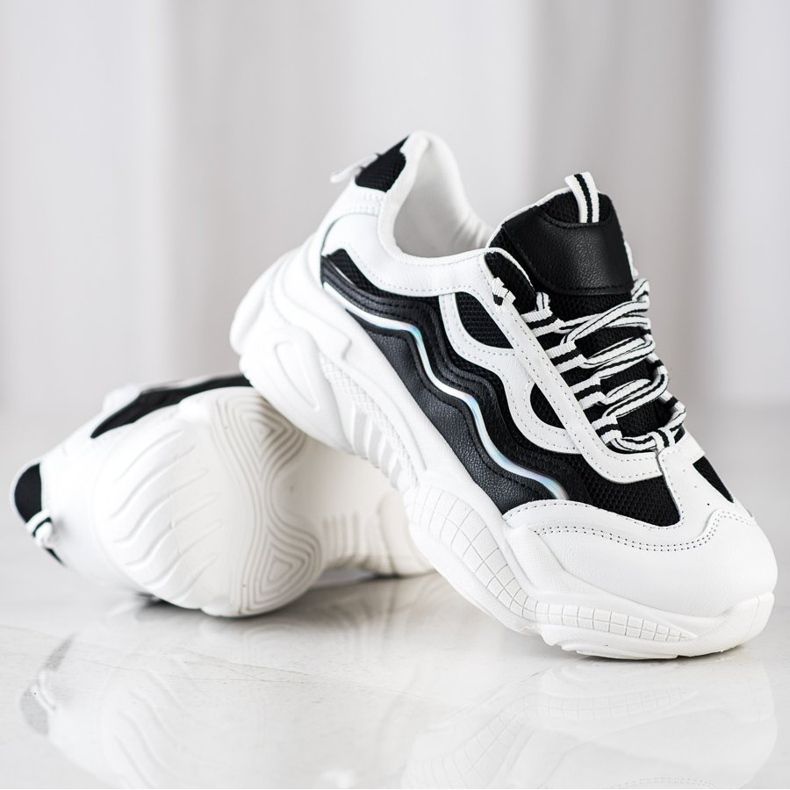 SHELOVET Sneakers bianche e nere bianco nero 1