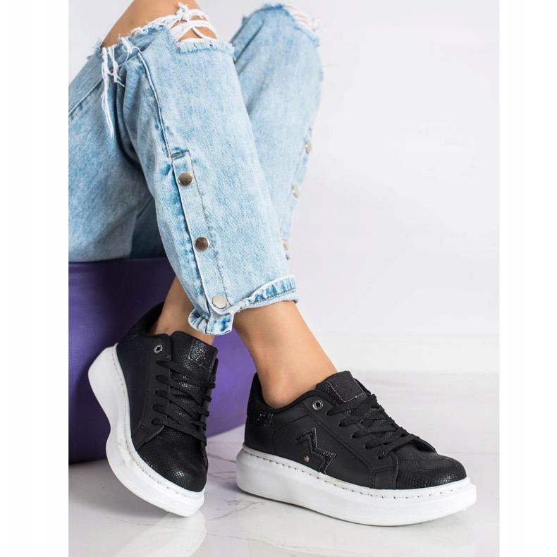 SHELOVET Sneakers alla moda sulla piattaforma nero 1