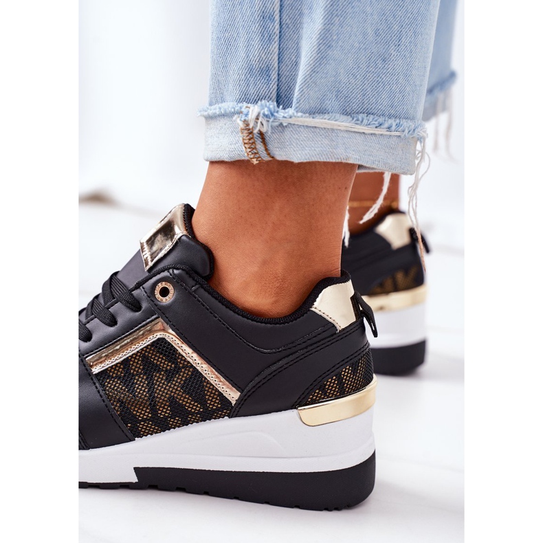 Weekend di scarpe da ginnastica nere con zeppa nero 1