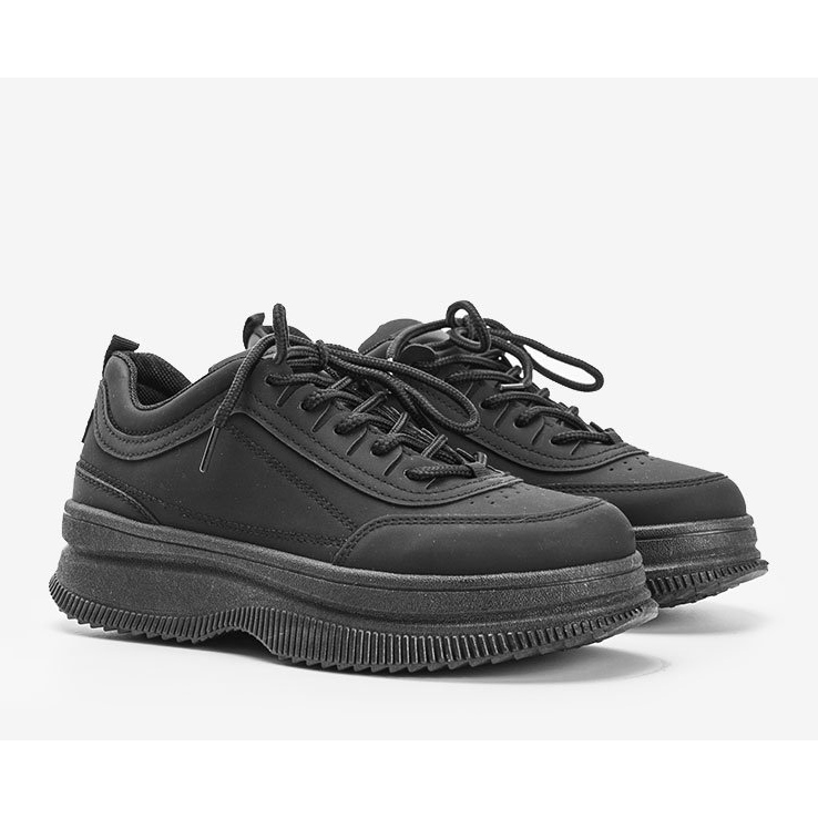 Sneakers nere con finitura opaca Andreia nero 1