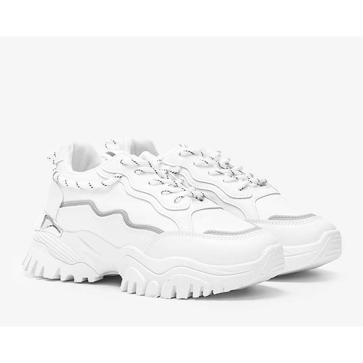 Sneakers bianche su una spessa suola Desiare bianco 1