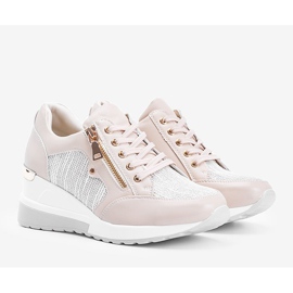 Sneakers beige lucide sulla zeppa The Moment 1
