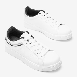 Sneakers bianche e nere su una spessa suola Meia bianca nero 1