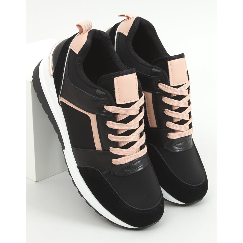 Nero P79 Scarpe sportive nere con zeppa 1