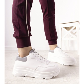 Sneakers bianche con inserto catarifrangente Kaori bianco 1