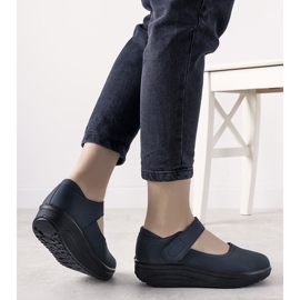 Scarpe blu navy su una spessa suola Lumen 1