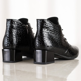 Stivali stringati VINCEZA nero 1