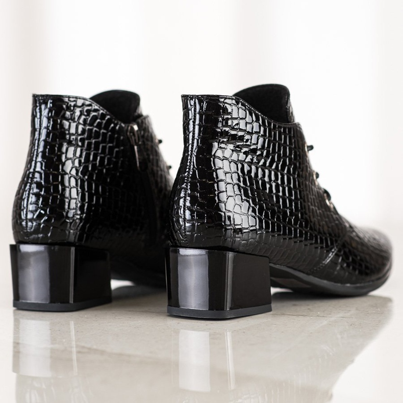 Stivali stringati VINCEZA nero 1