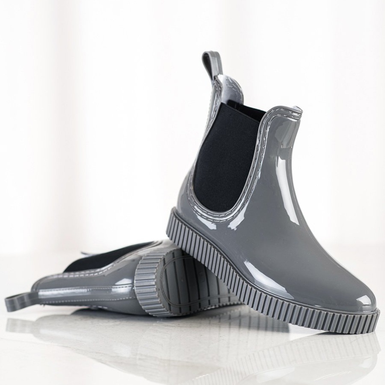 SHELOVET Galosce Laccate Sulla Pedana grigio 1