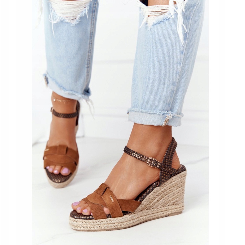 Sandali con zeppa in pelle Big Star HH274377 Marrone 2