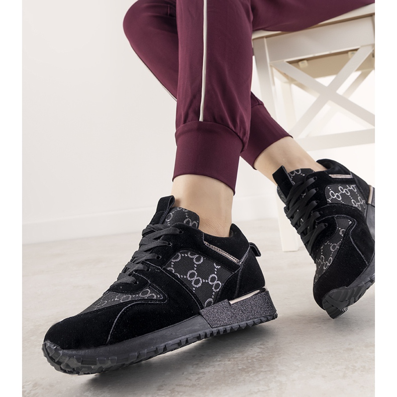 Sneakers nere con elementi metallici Moves nero 1