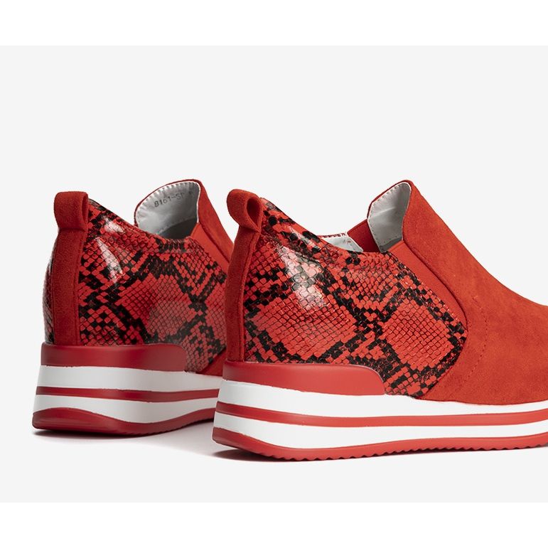 Sneakers rosse sulla zeppa Infinitale rosso 1