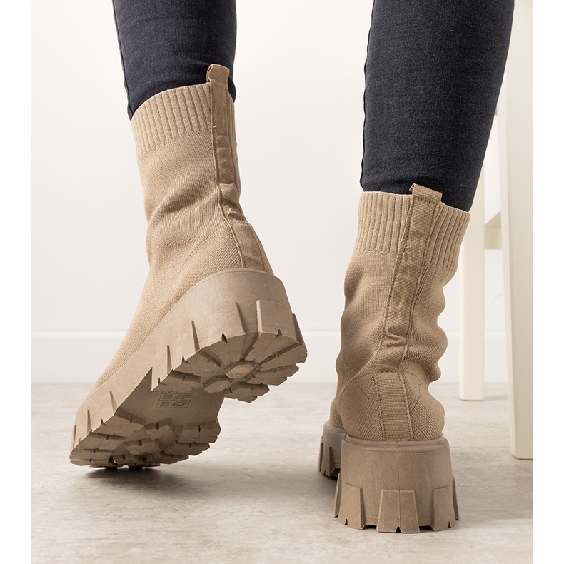 Stivali beige con suola spessa Randy 2