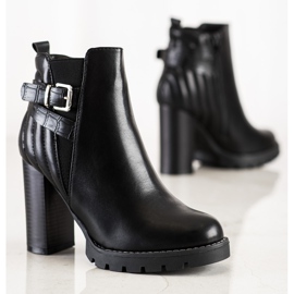 Erynn Stivali con tacco alto nero 1