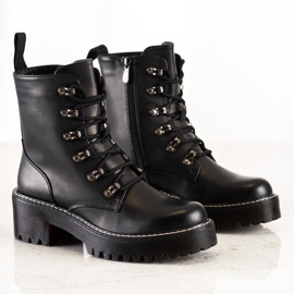 Janessa Lavoratori della moda nero 2