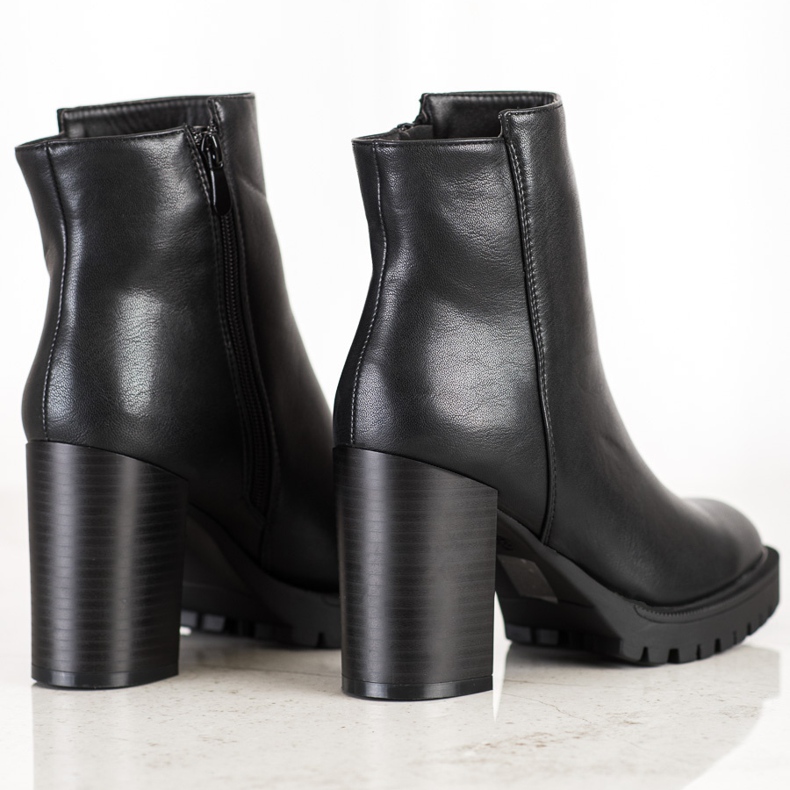 Lovery Stivali classici in ecopelle nero 1