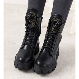 Cacciatori neri con lingua romana decorativa nero 1