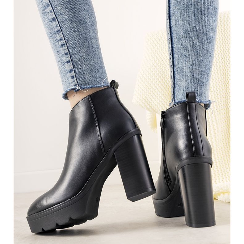 Stivali neri classici sul post per le donne My Need nero 1