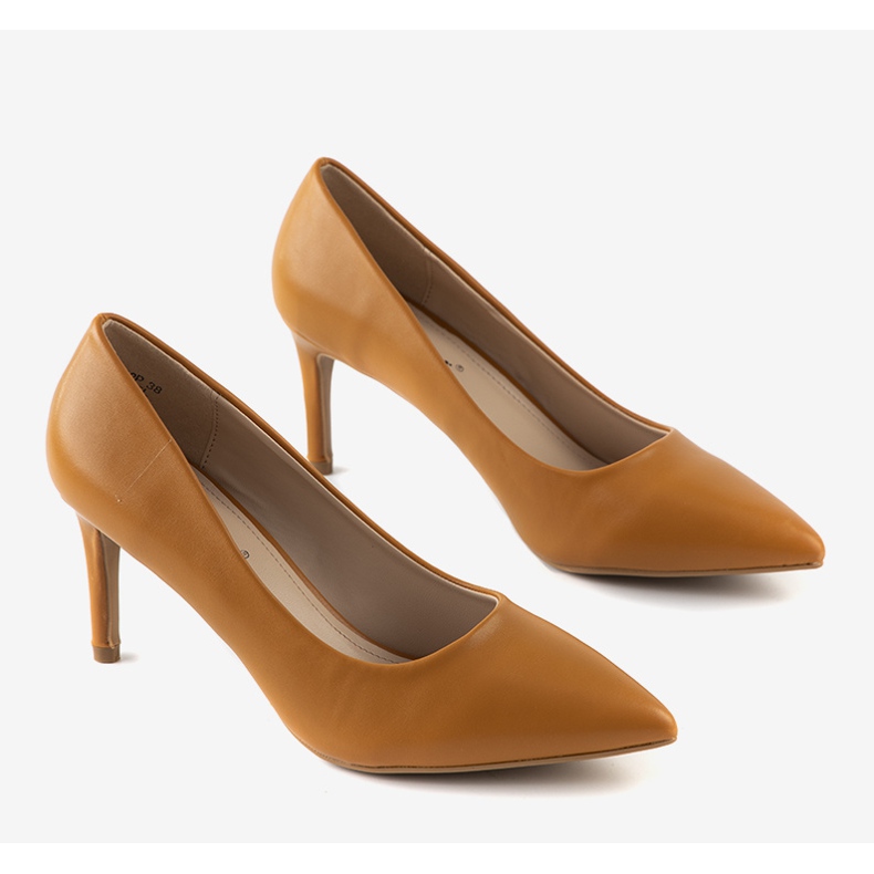 Décolleté classiche color cammello su tacco Isla marrone 1