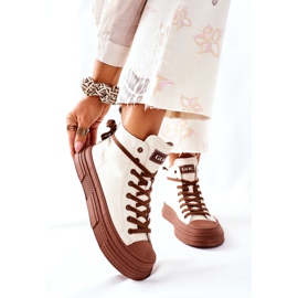 Sneakers alte da donna isolate GOE II2N4034 bianche bianco marrone 1