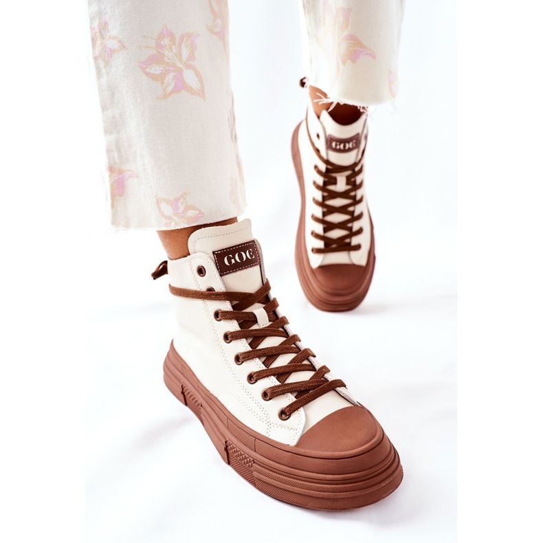 Sneakers alte da donna isolate GOE II2N4034 bianche bianco marrone 2