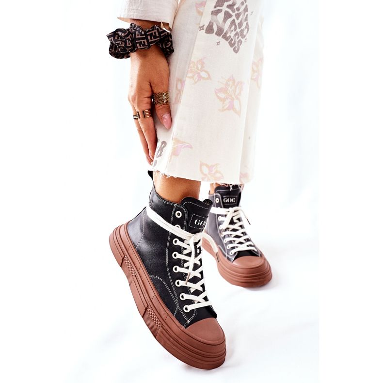 Sneakers alte da donna isolate GOE II2N4033 nere marrone nero 1