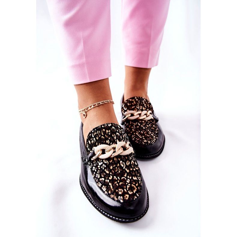 Scarpe brogue da donna Maciejka Mocassini laccati Nero 4099B-01 / 00-1 1