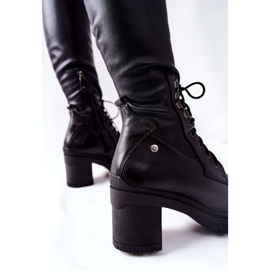 Stivali da donna allacciati Maciejka Neri 04782-01 nero 2