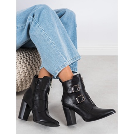 Stivali Alla Moda In Spitz VINCEZA nero 1