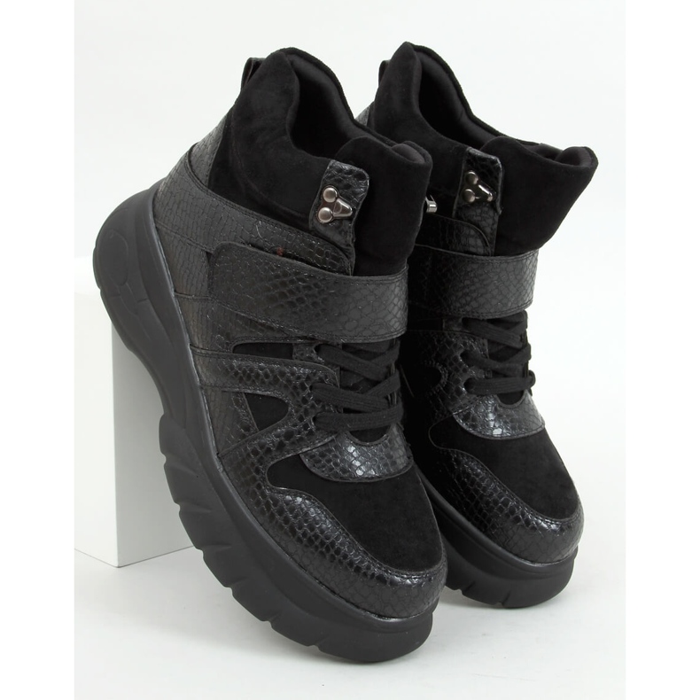 Scarpe con suola alta KL-771 Nero 1