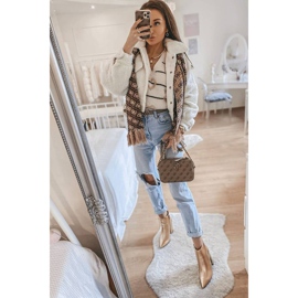 Stivaletti dorati sul post Stomp d'oro 1