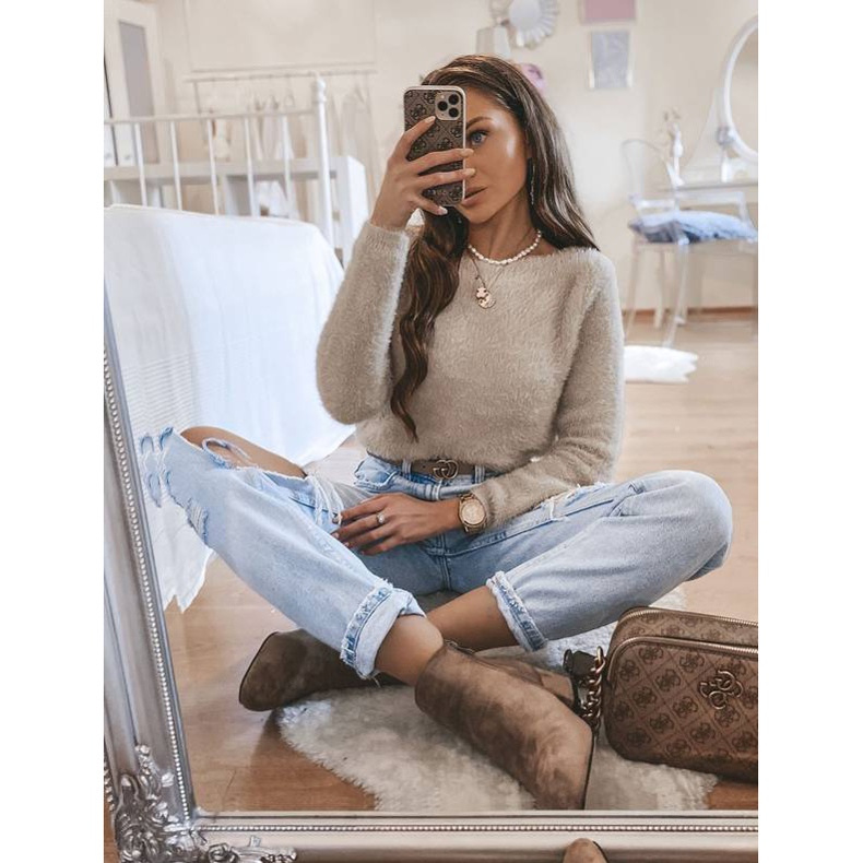Stivaletti Ana kaki su un post beige marrone cachi 2