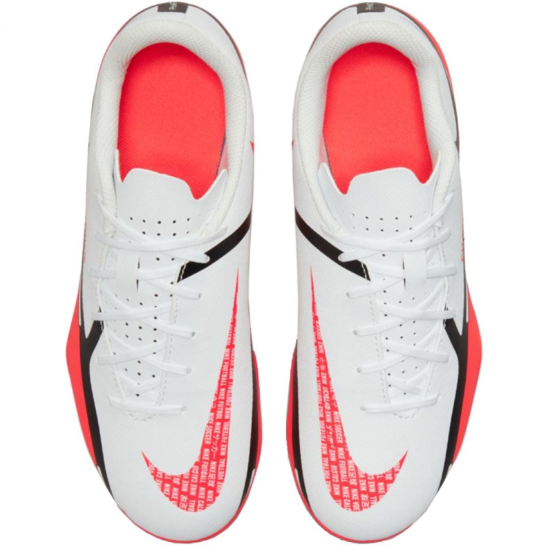 Nike Phantom GT2 Club FG / MG Jr DC0823 167 scarpe da calcio multicolore arance e rosse 1