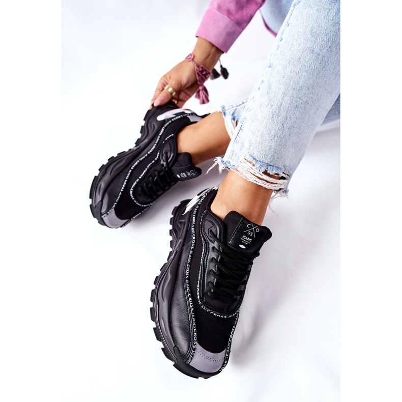 Scarpe sportive da donna Cross Jeans II2R4018C Nero 2