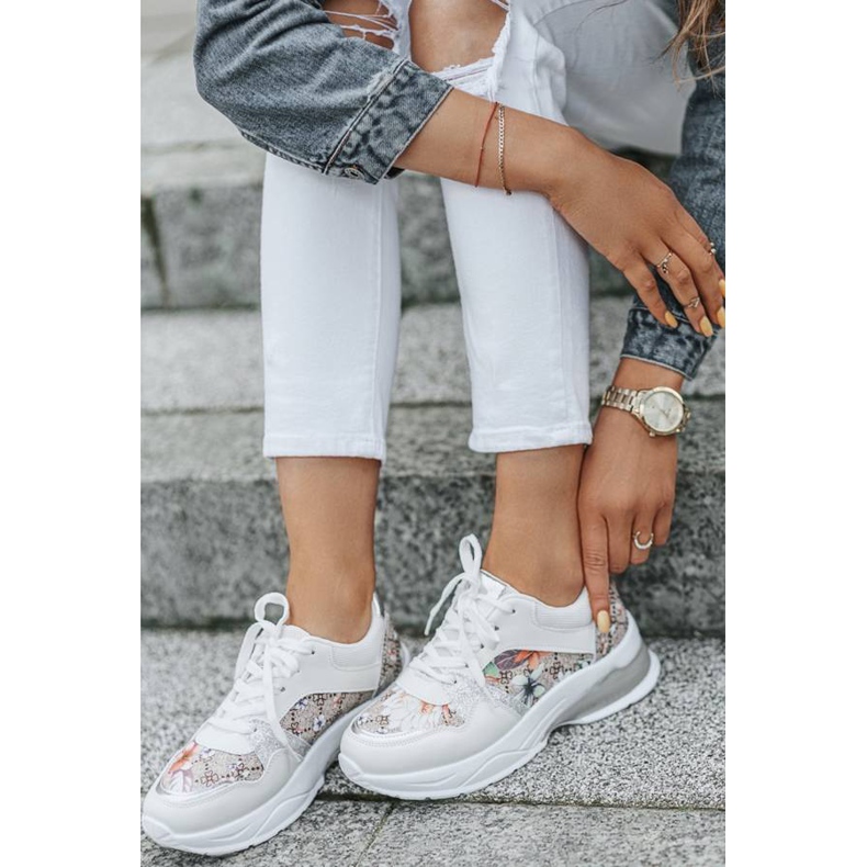 Scarpe sportive da donna bianche di Tia bianca multicolore 1