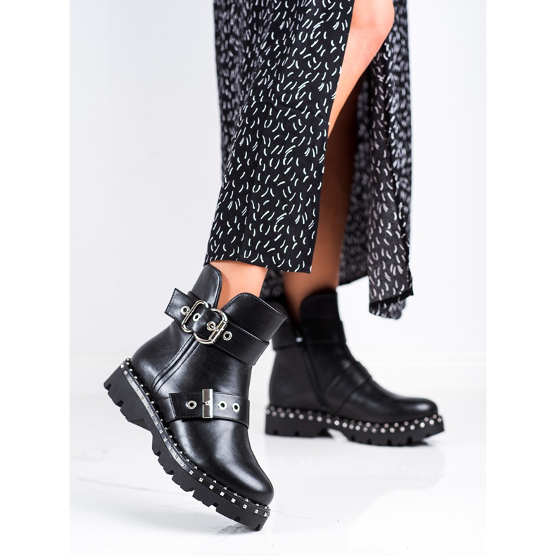 Janessa lavoratori con jet nero 2