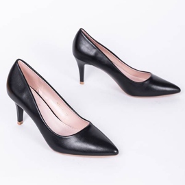 Décolleté nere con tacco basso di Polly nero 1