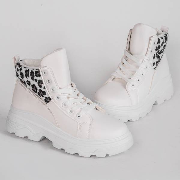 Stivali con stampa leopardata animali in bianco bianca 1