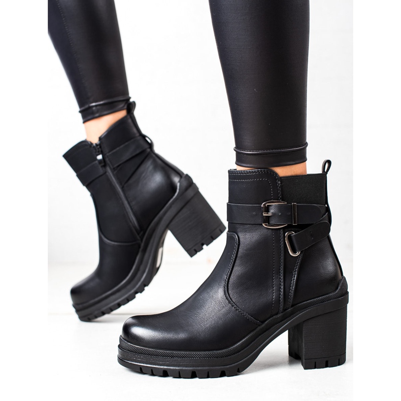 Renda Stivali casual con plateau nero 1
