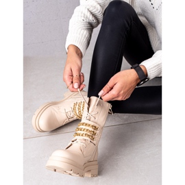 Seastar Lavoratori con una catena beige 1