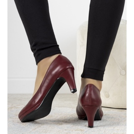 Décolleté bordeaux su tacco Fink in pelle rosso 1