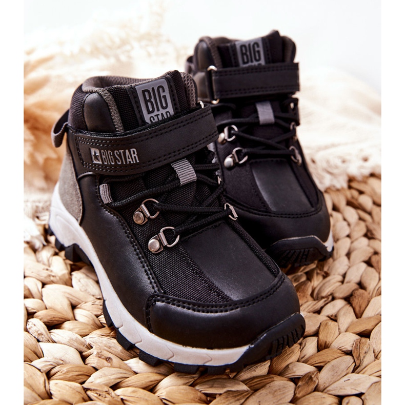 Scarpe da trekking per bambini nere Big Star II374100 nero 2