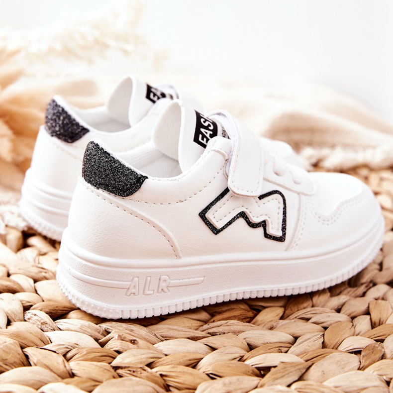 Scarpe Sportive Bambino Con Velcro Nere E Bianche Santi bianco nero 1