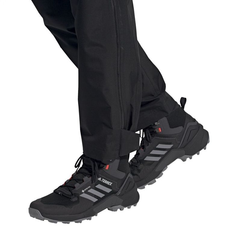 Scarpe Adidas Terrex Swift R3 Mid Gtx M FW2762 nero 2