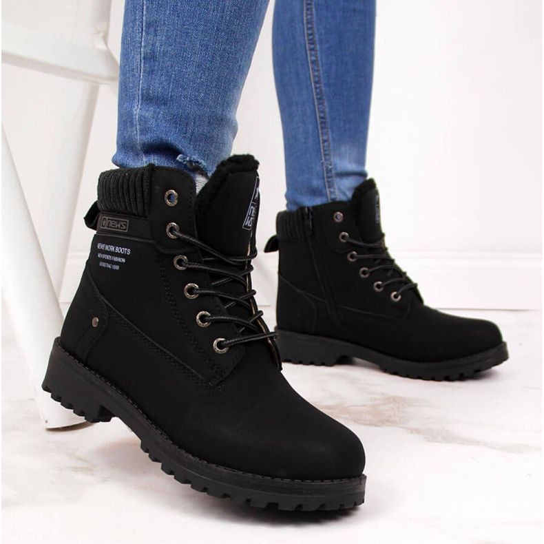 Stivali imbottiti da donna Novità W EVE317A black nero 1