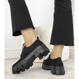 Scarpe nere su una spessa suola Melisande nero 1