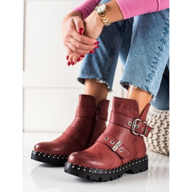 Janessa lavoratori con jet rosso 1